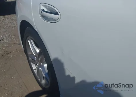 2013 Porsche Panamera 4 from USA, damaged, VIN WP0AA2A70DL014574